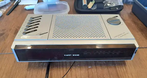 Radio-réveil années 1980